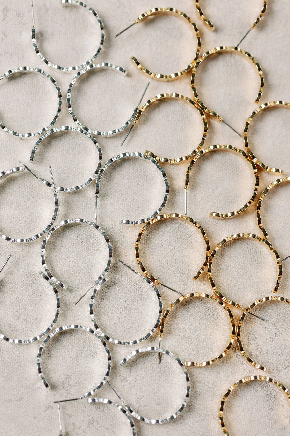 St Armands Designs of Sarasota - 1 Inch Hammered Gold Scalloped Hoop Earrings